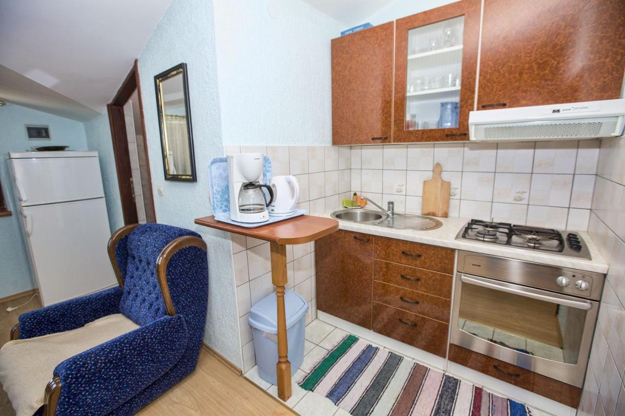 Apartmani Marijana Цезарица Екстериор снимка