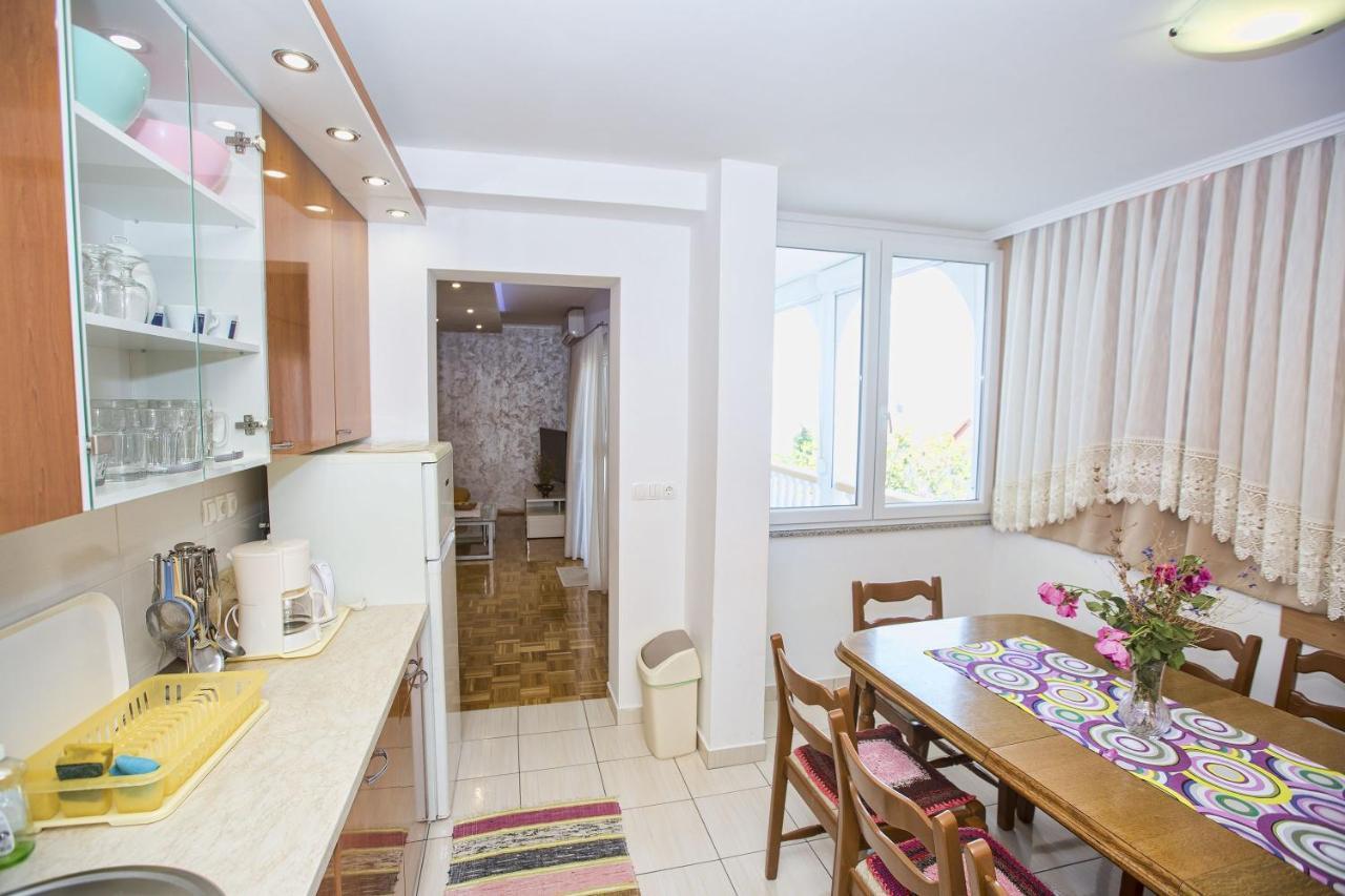 Apartmani Marijana Цезарица Екстериор снимка