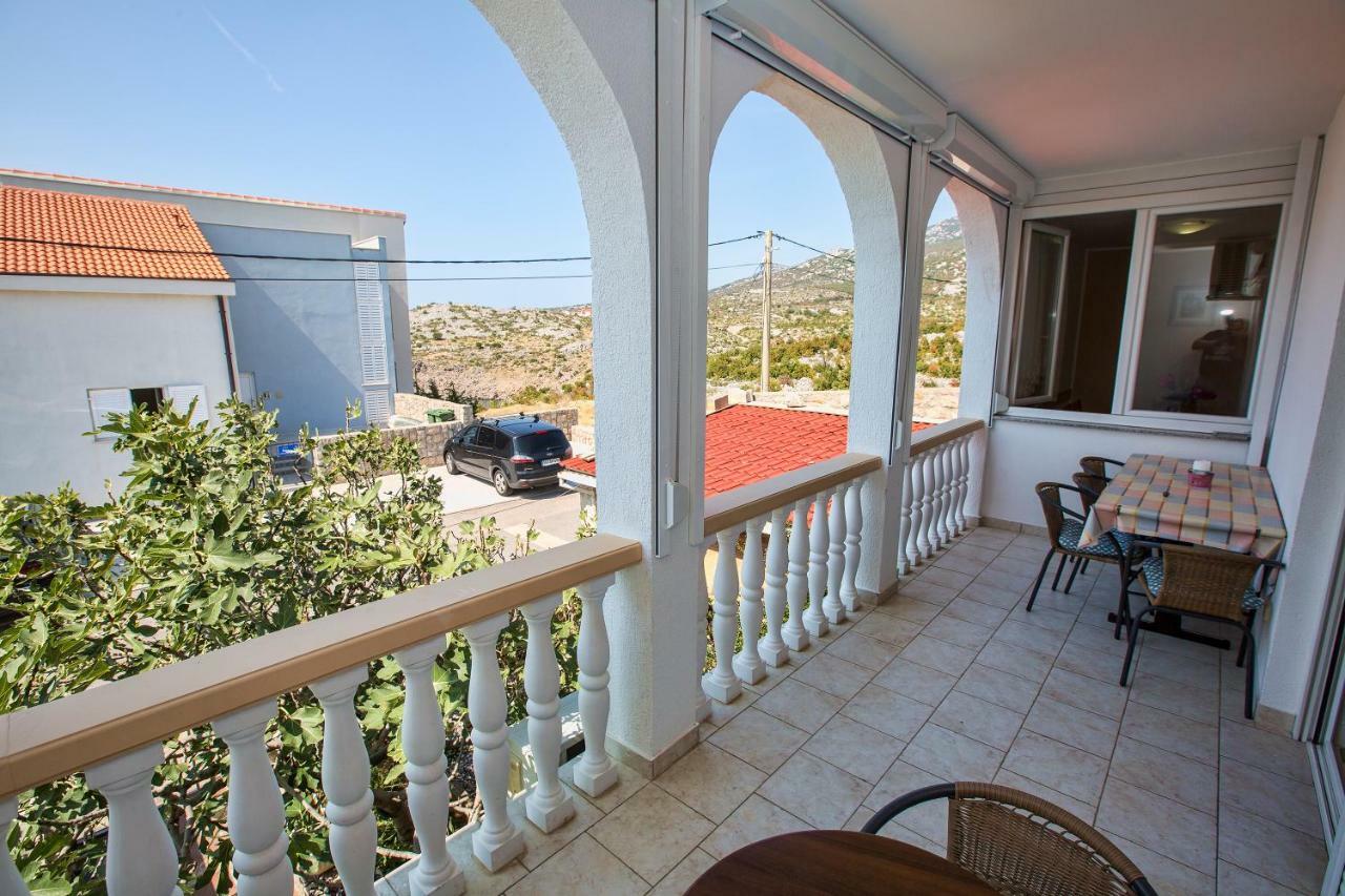 Apartmani Marijana Цезарица Екстериор снимка